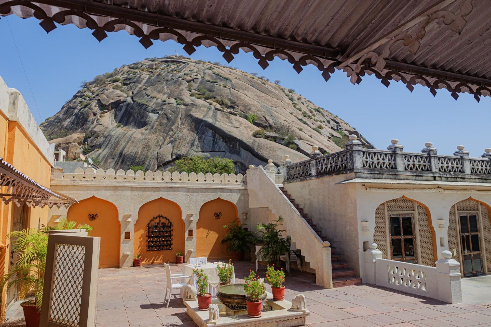 The Rawla Narlai - A Luxury Heritage Stay In Leopard Country מראה חיצוני תמונה